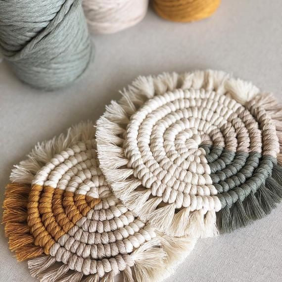 Macrame coaster