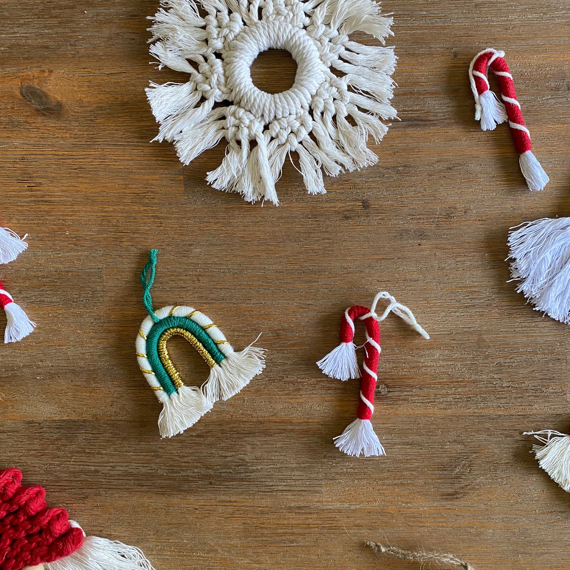 Macrame Christmas Tree Ornaments. Snowflake, macrame arch green and gold, macrame candy cane, for Christmas tree Decorations